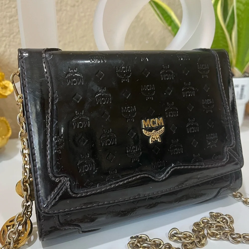 MCM Patent Sling Bag - Picture 3 of 15